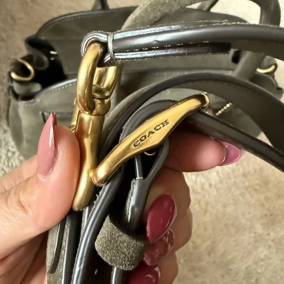 Coach Suede Empire 28 Satchel in Olive Green - Picture 12 of 12